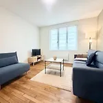 Lägenhet La Perle Suedoise - Avec Terrasse Et Cour Privee Calais