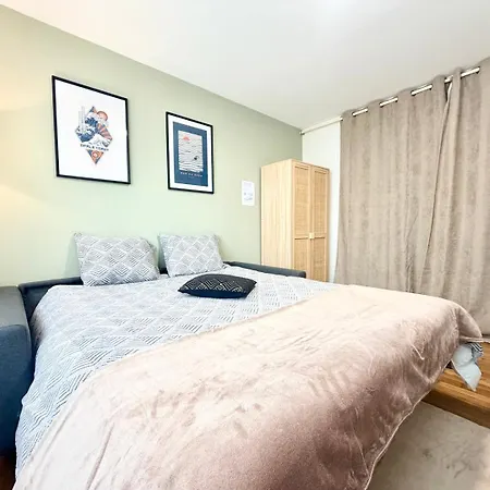 La Perle Suedoise - Avec Terrasse Et Cour Privee Appartement *