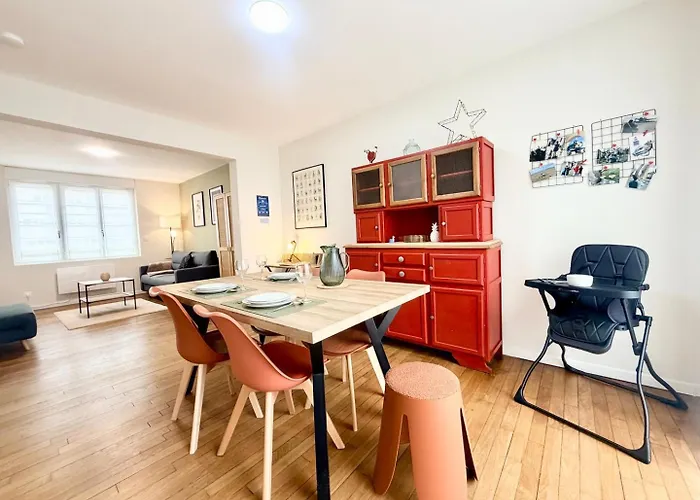 La Perle Suedoise - Avec Terrasse Et Cour Privee * Calais