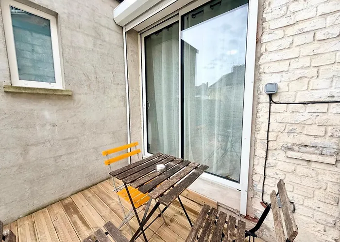 La Perle Suedoise - Avec Terrasse Et Cour Privee